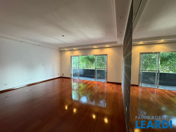 Imagem Apartamento com 3 Quartos à Venda, 160 m² em Centro - Santo André Imagem Apartamento com 3 Quartos à Venda, 160 m² em Centro - Santo André