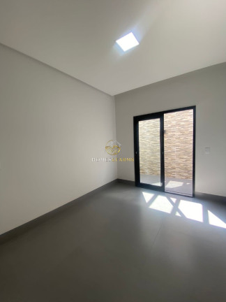 Imagem Casa com 3 Quartos à Venda, 280 m² em Parque Das Flores - Goiânia Imagem Casa com 3 Quartos à Venda, 280 m² em Parque Das Flores - Goiânia