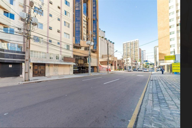 Imagem Apartamento com 1 Quarto à Venda, 37 m² em Centro - Curitiba Imagem Apartamento com 1 Quarto à Venda, 37 m² em Centro - Curitiba