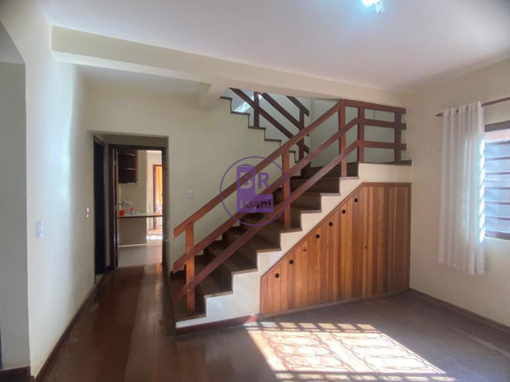 Imagem Sobrado com 3 Quartos à Venda, 295 m² em Lima Azevedo - Londrina Imagem Sobrado com 3 Quartos à Venda, 295 m² em Lima Azevedo - Londrina