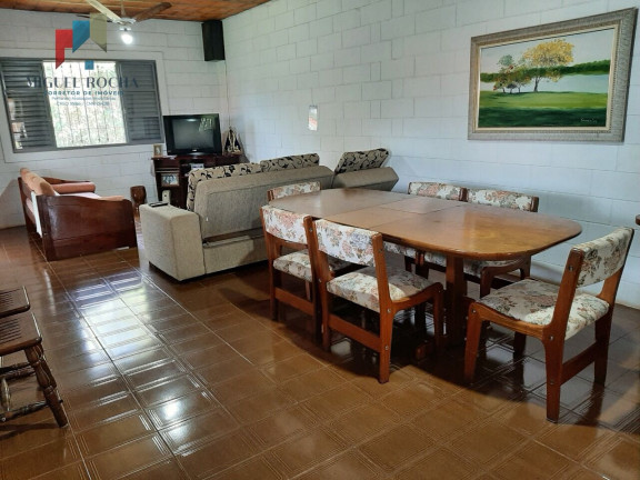 Imagem Imóvel com 3 Quartos à Venda, 2.500 m² em Vale Dos Lagos - Tatuí Imagem Imóvel com 3 Quartos à Venda, 2.500 m² em Vale Dos Lagos - Tatuí