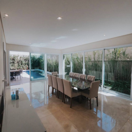 Imagem Casa com 4 Quartos à Venda, 500 m² em Alphaville - Santana De Parnaíba Imagem Casa com 4 Quartos à Venda, 500 m² em Alphaville - Santana De Parnaíba