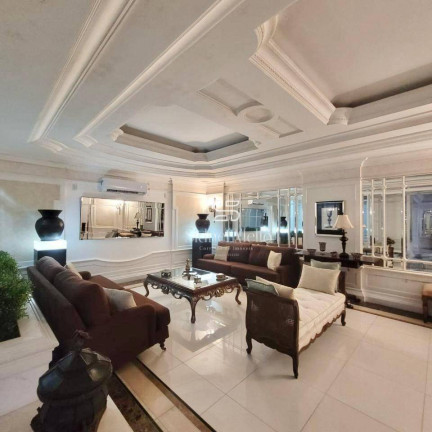Imagem Apartamento com 3 Quartos à Venda, 252 m² em 2 Quadra Centro - Balneário Camboriú