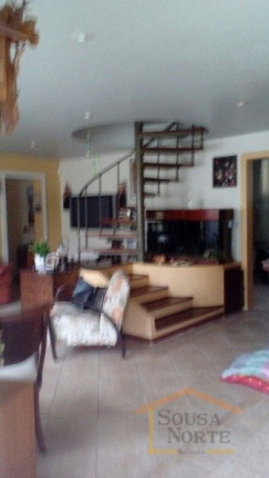 Imagem Sobrado com 3 Quartos à Venda, em Santana - São Paulo Imagem Sobrado com 3 Quartos à Venda, em Santana - São Paulo