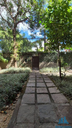 Imagem Casa com 5 Quartos à Venda, 600 m² em São Francisco - Niterói Imagem Casa com 5 Quartos à Venda, 600 m² em São Francisco - Niterói