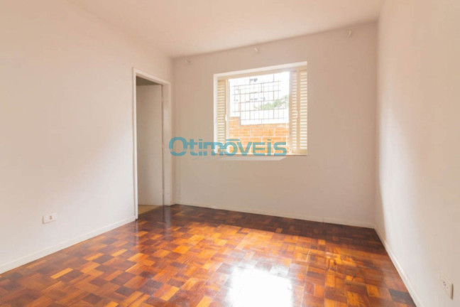 Imagem Sobrado com 4 Quartos para Alugar, 270 m² em Cabral - Curitiba Imagem Sobrado com 4 Quartos para Alugar, 270 m² em Cabral - Curitiba