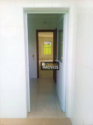Imagem Casa de Condomínio com 3 Quartos à Venda, 240 m² em Suíço - São Bernardo Do Campo