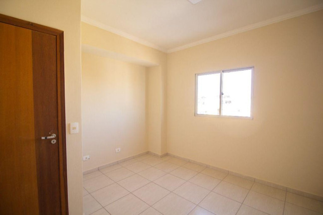 Imagem Apartamento com 2 Quartos para Alugar, 75 m² em Eucaliptos - Fazenda Rio Grande Imagem Apartamento com 2 Quartos para Alugar, 75 m² em Eucaliptos - Fazenda Rio Grande