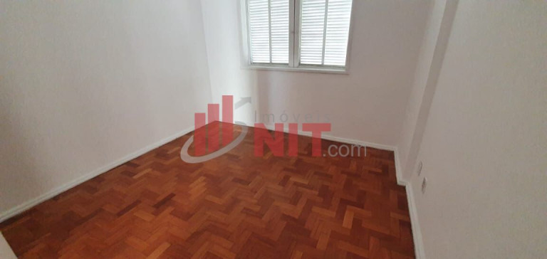 Imagem Apartamento com 3 Quartos à Venda, 110 m² em Ingá - Niterói