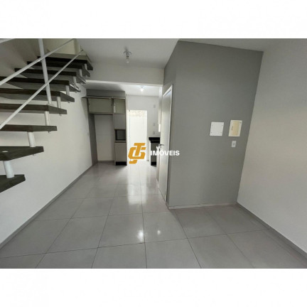 Imagem Casa com 2 Quartos à Venda, 50 m² em Espinheiros - Itajaí Imagem Casa com 2 Quartos à Venda, 50 m² em Espinheiros - Itajaí