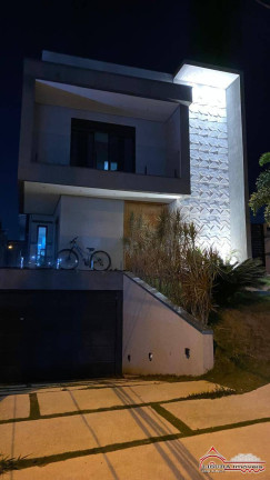 Imagem Casa de Condomínio com 3 Quartos à Venda, 270 m² em Condomínio Residencial Fogaça - Jacareí Imagem Casa de Condomínio com 3 Quartos à Venda, 270 m² em Condomínio Residencial Fogaça - Jacareí