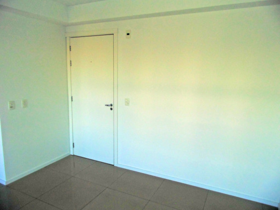 Imagem Apartamento com 3 Quartos à Venda, 71 m² em Passo Da Areia - Porto Alegre