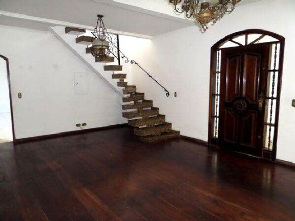 Imagem Sobrado com 4 Quartos à Venda, 224 m² em Vila Gilda - Santo André Imagem Sobrado com 4 Quartos à Venda, 224 m² em Vila Gilda - Santo André