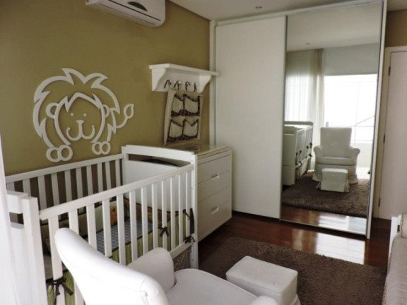 Imagem Casa com 4 Quartos à Venda, 613 m² em Golf Village - Carapicuíba Imagem Casa com 4 Quartos à Venda, 613 m² em Golf Village - Carapicuíba