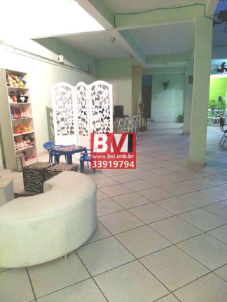 Imagem Casa com 3 Quartos à Venda, 340 m² em Ramos - Rio De Janeiro