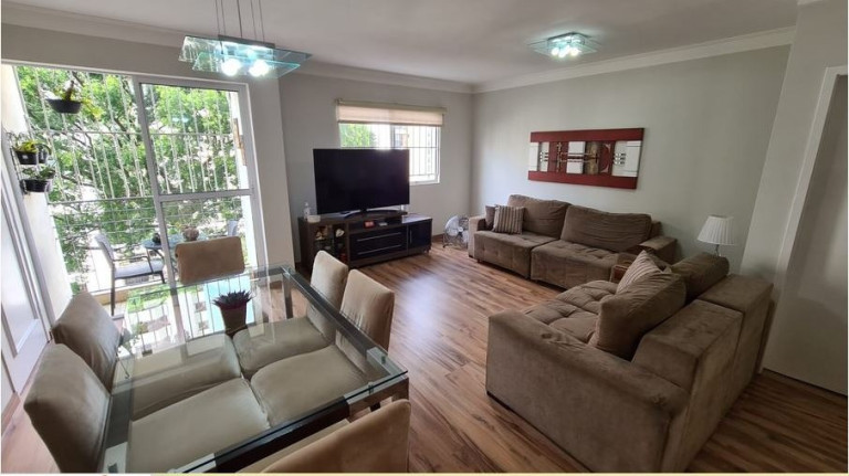 Apartamento com 3 Quartos à Venda, 115 m² em Moema - São Paulo