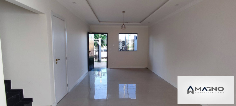 Sobrado com 3 Quartos à Venda, 120 m² em Jardim Fag - Cascavel