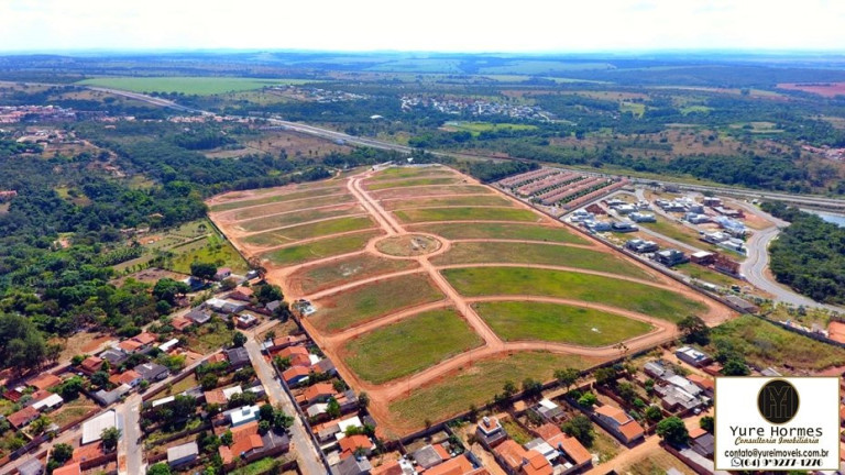 Imagem Imóvel com 1 Quarto à Venda, 360 m² em Centro - Caldas Novas Imagem Imóvel com 1 Quarto à Venda, 360 m² em Centro - Caldas Novas