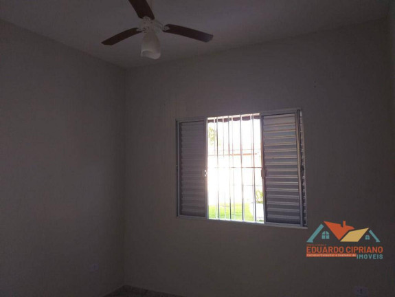 Imagem Casa com 3 Quartos à Venda, 90 m² em Parque Balneário Poiares - Caraguatatuba