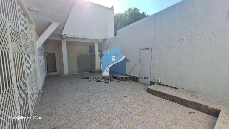 Imagem Casa com 5 Quartos para Alugar, em Parque 10 De Novembro - Manaus Imagem Casa com 5 Quartos para Alugar, em Parque 10 De Novembro - Manaus