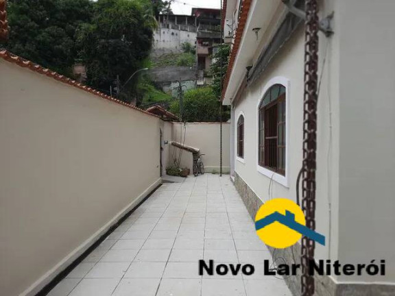 Imagem Casa com 4 Quartos à Venda, 210 m² em Fonseca - Niterói Imagem Casa com 4 Quartos à Venda, 210 m² em Fonseca - Niterói
