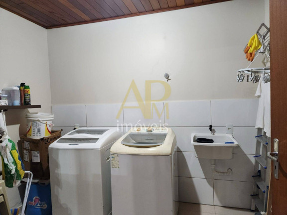 Imagem Casa com 3 Quartos à Venda, 450 m² em Praia De Fora - Palhoça Imagem Casa com 3 Quartos à Venda, 450 m² em Praia De Fora - Palhoça