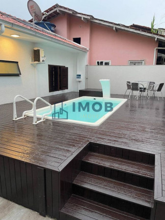 Imagem Casa com 3 Quartos à Venda, 120 m² em Centro - Jaraguá Do Sul