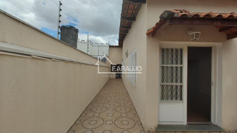 Imagem Casa com 4 Quartos para Alugar, 265 m² em Vila Trujillo - Sorocaba Imagem Casa com 4 Quartos para Alugar, 265 m² em Vila Trujillo - Sorocaba