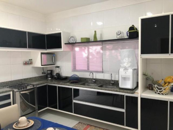 Imagem Casa com 5 Quartos à Venda, 392 m² em Busca Vida (abrantes) - Camaçari Imagem Casa com 5 Quartos à Venda, 392 m² em Busca Vida (abrantes) - Camaçari