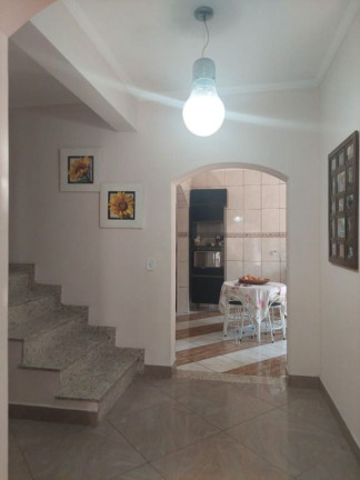 Imagem Sobrado com 3 Quartos à Venda, 255 m² em Vila Júlia - Poá