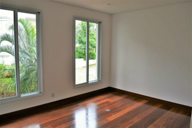 Imagem Casa de Condomínio com 4 Quartos à Venda, 747 m² em Jardim Petrópolis - São Paulo