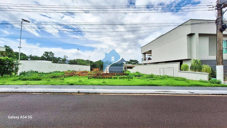 Foto do imóvel Terreno à Venda, 800 m² em Da Paz - Manaus