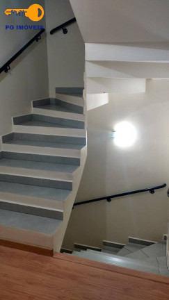 Imagem Sobrado com 3 Quartos à Venda, 206 m² em Agua Verde - Curitiba