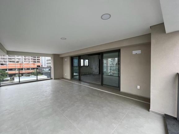 Apartamento com 4 Quartos à Venda, 246 m² em Itaim Bibi - São Paulo