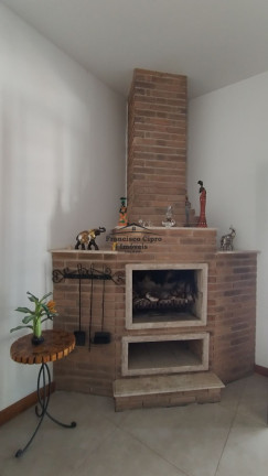 Imagem Casa com 4 Quartos à Venda, 550 m² em Belveder Clube Dos 500 - Guaratinguetá Imagem Casa com 4 Quartos à Venda, 550 m² em Belveder Clube Dos 500 - Guaratinguetá