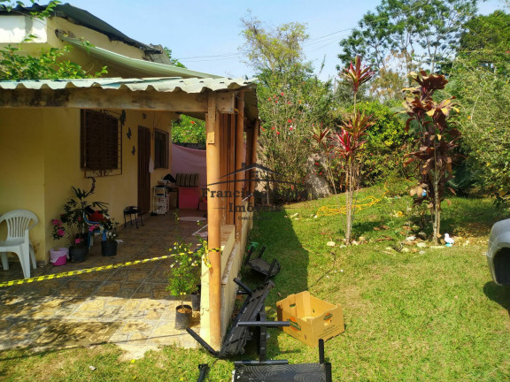 Imagem Imóvel com 1 Quarto à Venda, 1.054 m² em Parque Das Garças - Guaratinguetá Imagem Imóvel com 1 Quarto à Venda, 1.054 m² em Parque Das Garças - Guaratinguetá
