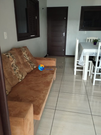 Imagem Casa com 2 Quartos para Alugar ou Temporada, 80 m² em Zona Sul - Balneário Rincão