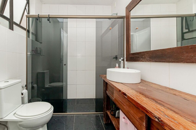 Imagem Apartamento com 3 Quartos à Venda, 97 m² em Moinhos De Vento - Porto Alegre Imagem Apartamento com 3 Quartos à Venda, 97 m² em Moinhos De Vento - Porto Alegre