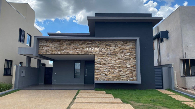 Imagem Casa com 3 Quartos à Venda, 195 m² em Vila Do Golf - Ribeirão Preto Imagem Casa com 3 Quartos à Venda, 195 m² em Vila Do Golf - Ribeirão Preto