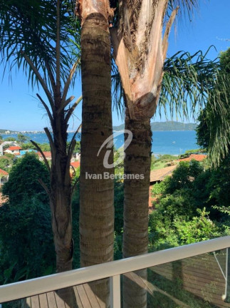 Imagem Casa com 5 Quartos para Temporada, em Canto Grande - Bombinhas Imagem Casa com 5 Quartos para Temporada, em Canto Grande - Bombinhas