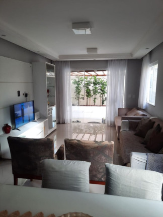 Imagem Casa com 4 Quartos à Venda, 126 m² em Ipitanga - Lauro De Freitas Imagem Casa com 4 Quartos à Venda, 126 m² em Ipitanga - Lauro De Freitas