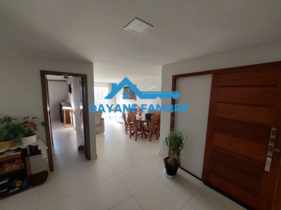 Imagem Apartamento com 3 Quartos à Venda, 180 m²