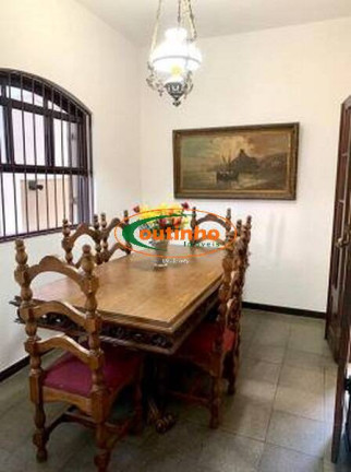 Imagem Casa com 4 Quartos à Venda, 298 m² em Tijuca - Rio De Janeiro Imagem Casa com 4 Quartos à Venda, 298 m² em Tijuca - Rio De Janeiro