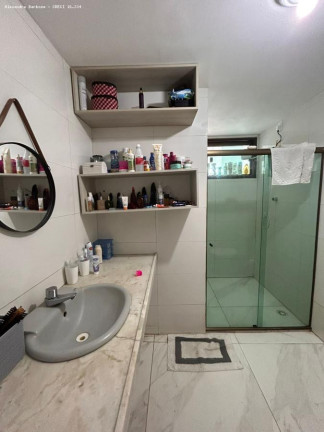 Imagem Casa com 6 Quartos à Venda, 320 m² em Candeias - Jaboatão Dos Guararapes Imagem Casa com 6 Quartos à Venda, 320 m² em Candeias - Jaboatão Dos Guararapes