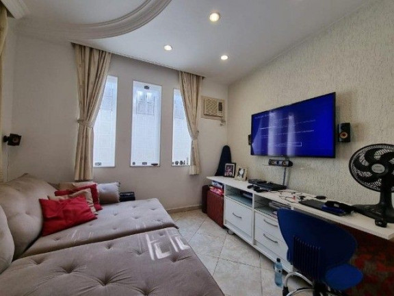 Imagem Casa com 3 Quartos à Venda, 195 m² em Gonzaga - Santos