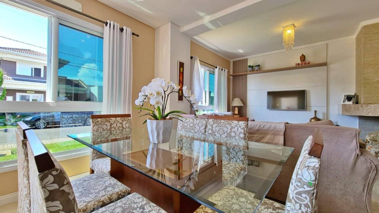 Imagem Casa com 4 Quartos à Venda, em Noiva Do Mar - Xangri-lá Imagem Casa com 4 Quartos à Venda, em Noiva Do Mar - Xangri-lá