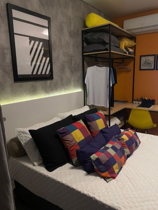 Imagem Imóvel com 1 Quarto à Venda,  em Portão - Curitiba