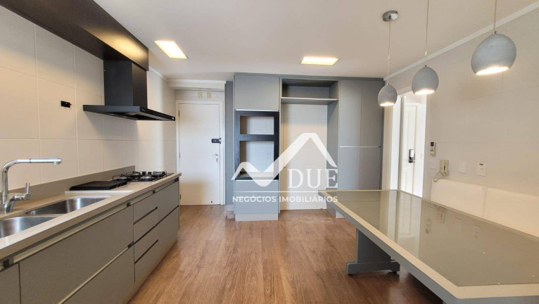 Imagem Apartamento com 3 Quartos à Venda, 155 m² em Embaré - Santos Imagem Apartamento com 3 Quartos à Venda, 155 m² em Embaré - Santos