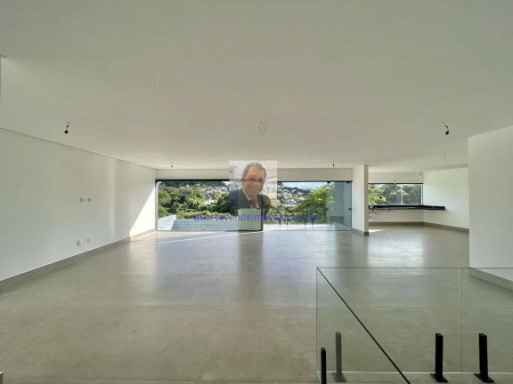 Imagem Casa de Condomínio com 4 Quartos à Venda, 400 m² em Golf Gardens - Carapicuíba Imagem Casa de Condomínio com 4 Quartos à Venda, 400 m² em Golf Gardens - Carapicuíba