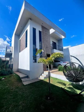 Casa com 3 Quartos à Venda, 134 m²